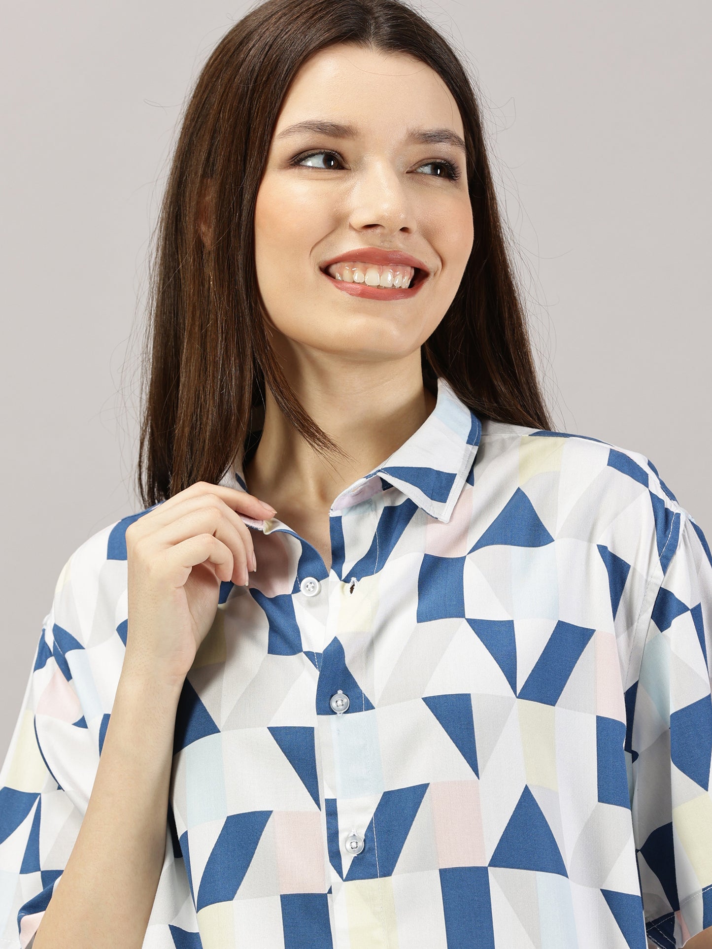 Minimalist Geometry Half-Sleeve Shirt