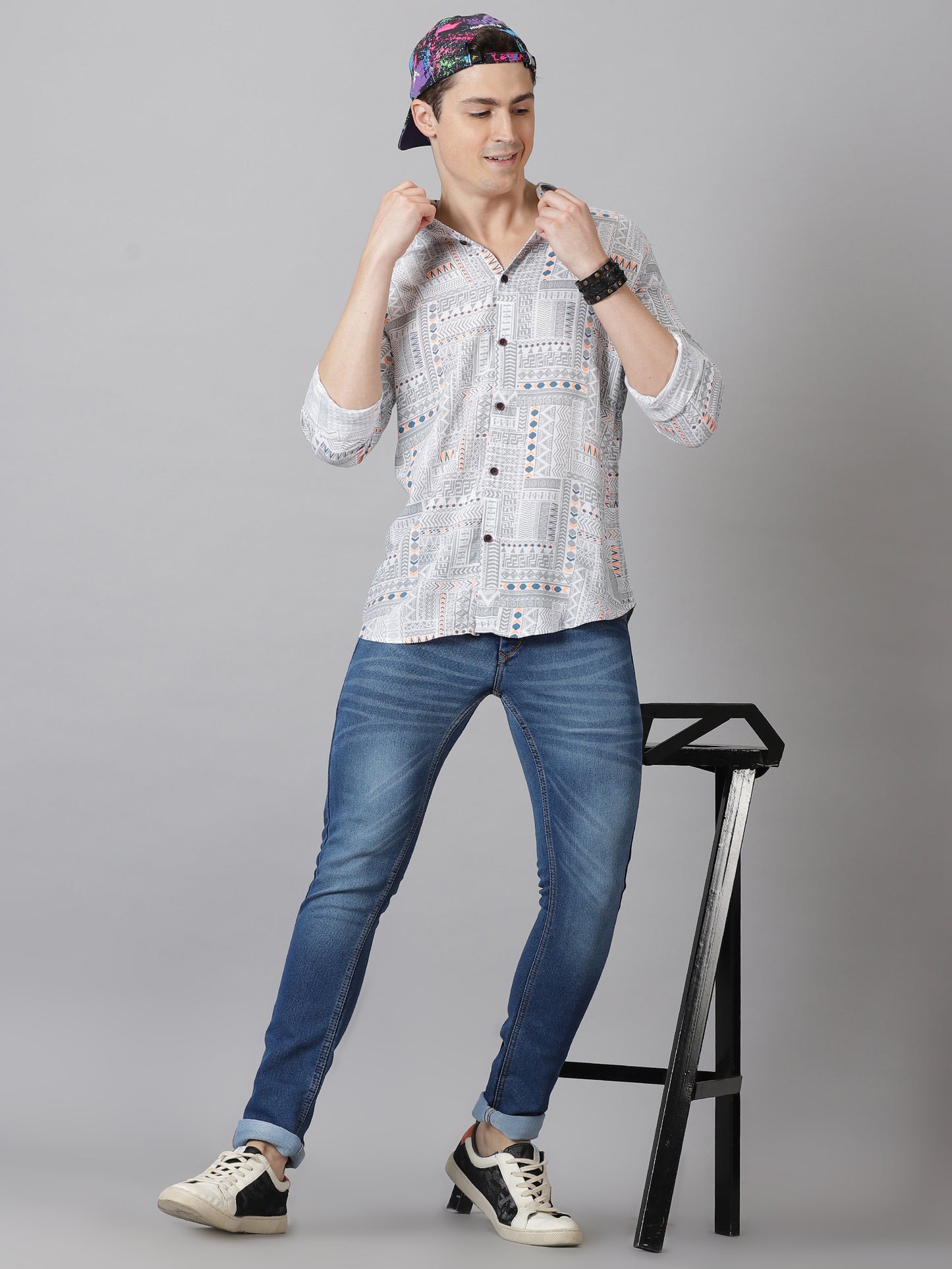 Intricate Matrix Full-Sleeve Casual Shirt